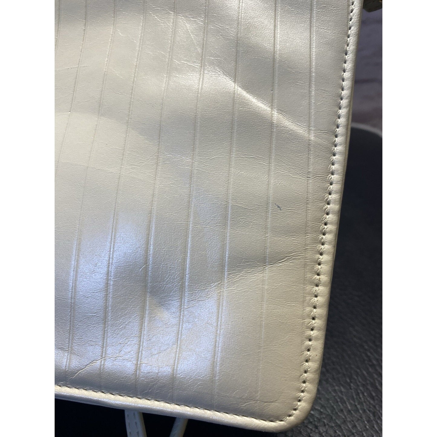 Marco Avane Purse Thin Crossbody Closure Handbag