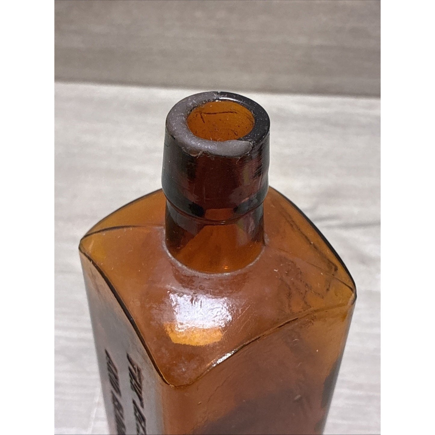 ANTIQUE LASH'S KIDNEY AND LIVER BITTERS CATHARTIC AMBER GLASS EMBOSSED BOTTLE 9”