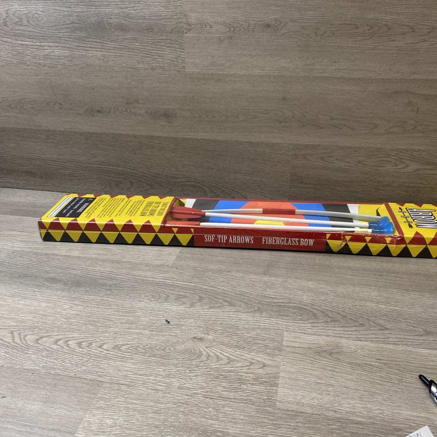 27 inch Bow and Arrow Boxed Set with Target Kids Toy Practice Replicas by Parris