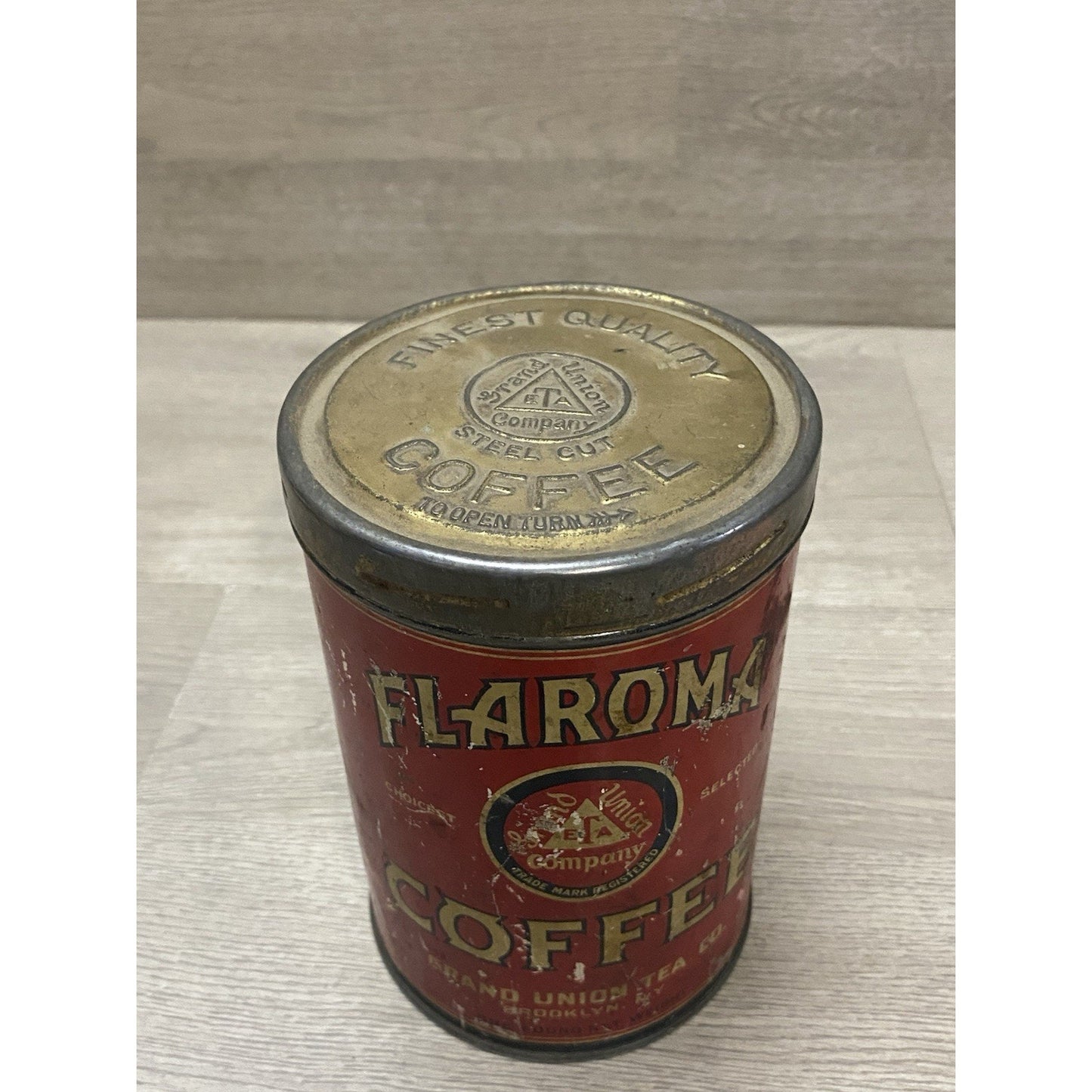 VINTAGE FLAROMA BRAND COFFEE TIN CAN 1 LB., GRAND UNION TEA CO., BROOKLYN, NY