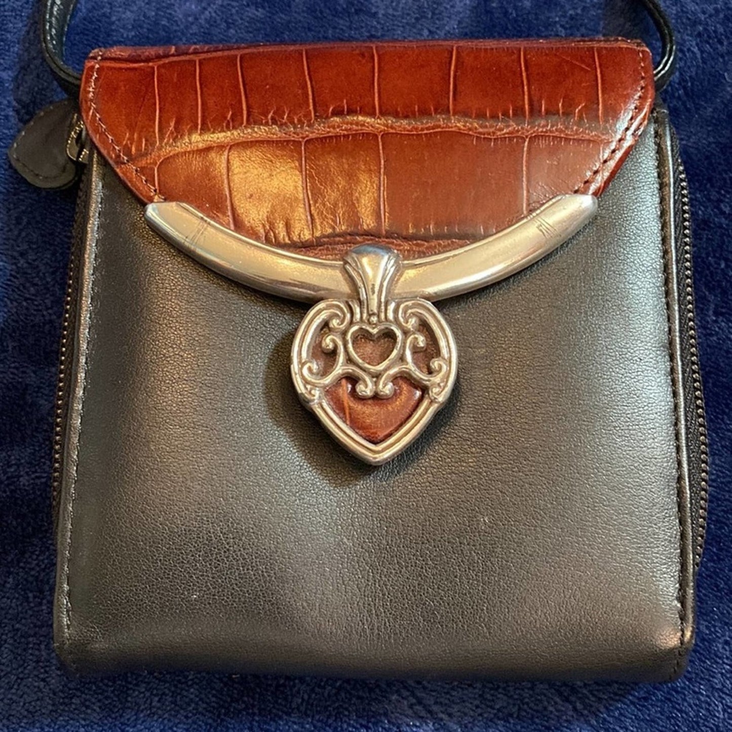 Vintage Black & Red Leather Folding Wallet Purse with Silver Heart Embellishment