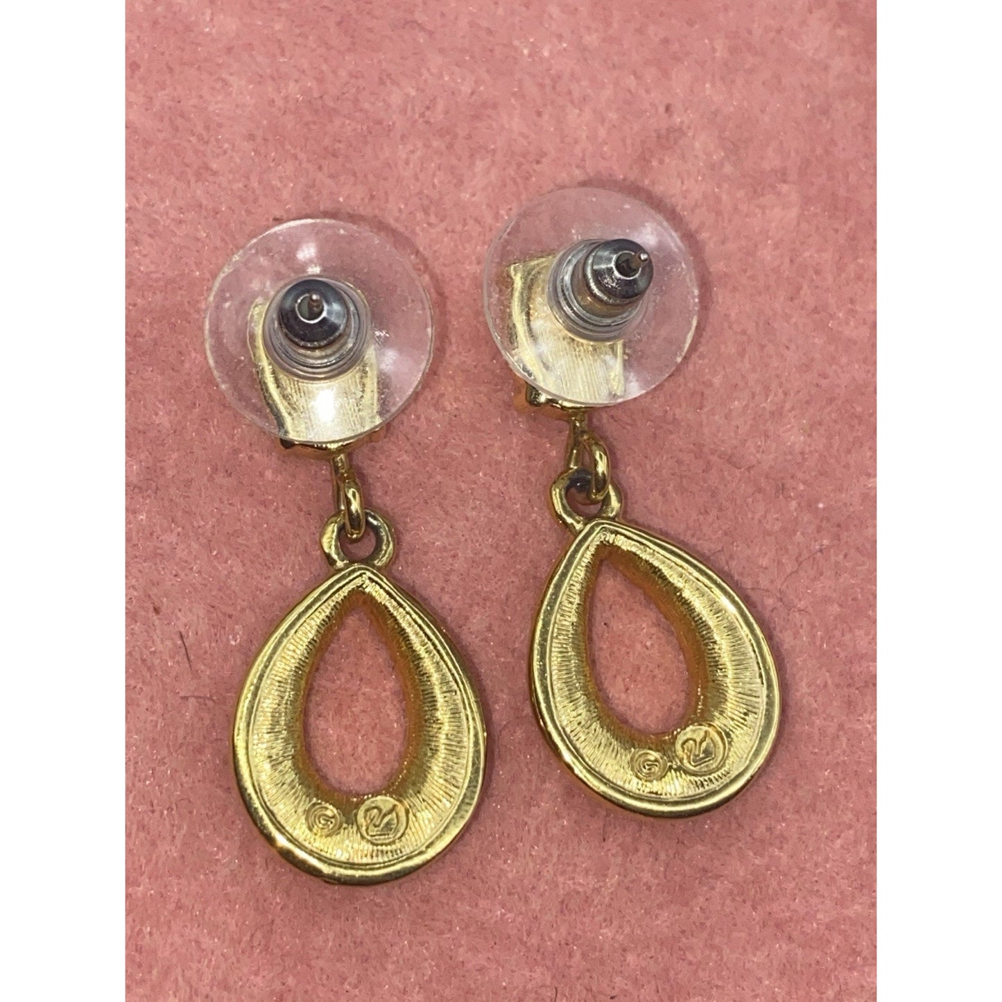 STUNNING SWAROVSKI PAVE CRYSTAL GOLDTONE TEARDROP SHAPE PIERCED DANGLE EARRINGS