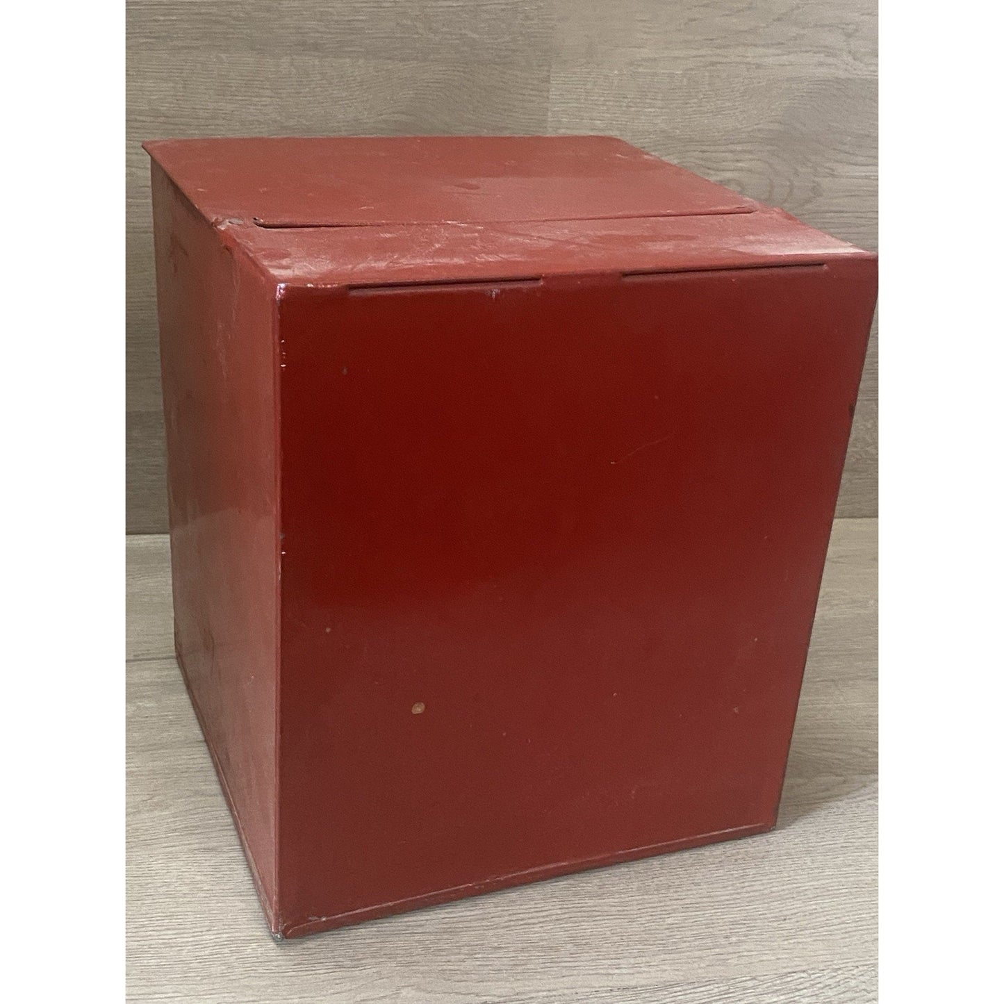 Huggins Young High Grade Coffee Tub Style Tin Red Great Graphics